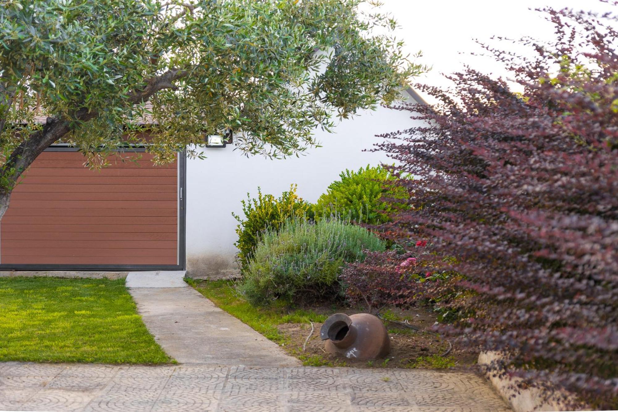 Countryside Luxury Studios Káto Lekhónia Exterior foto